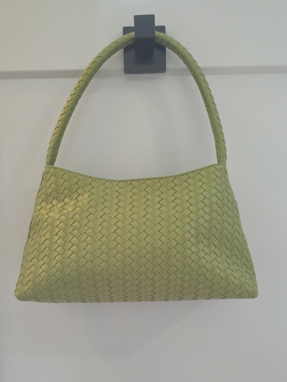 Braided Shoulder Bag in Light Green